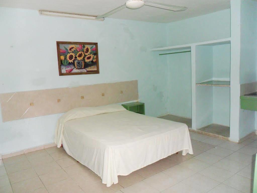Hotel Aventura Mérida Exteriör bild