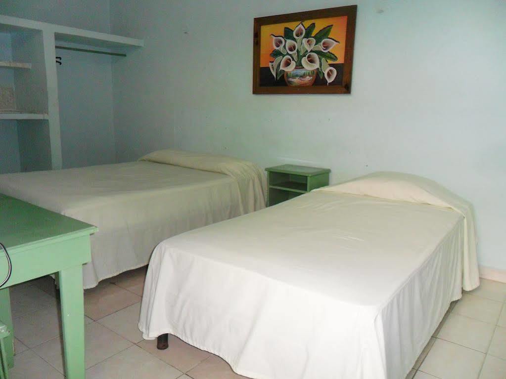 Hotel Aventura Mérida Exteriör bild